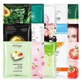 Pack Of 50 Pcs Random Moisturizing , Glowing , Anti Aging Deep Repair Sheet Masks 1x50